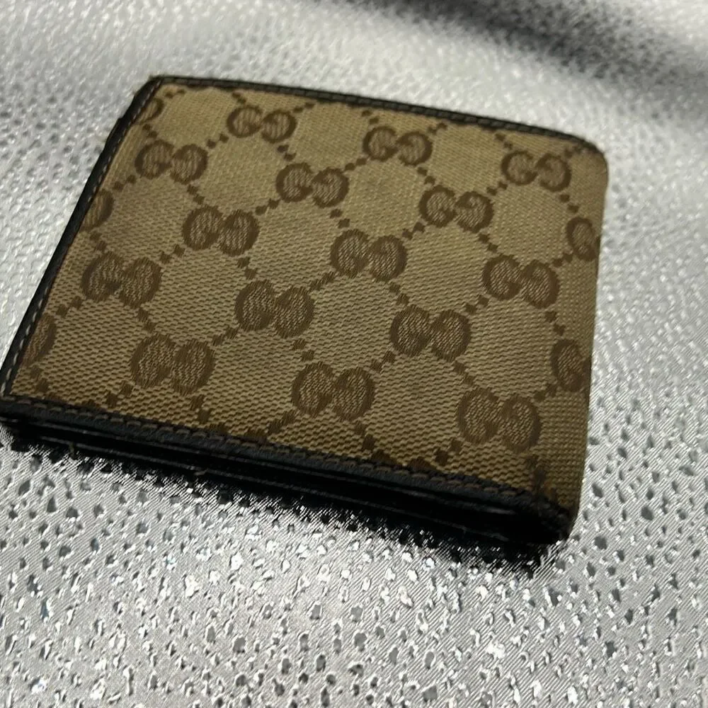 Gucci GG Monogram Bifold Wallet Brown Tan Canvas Cardholder Luxury Classic